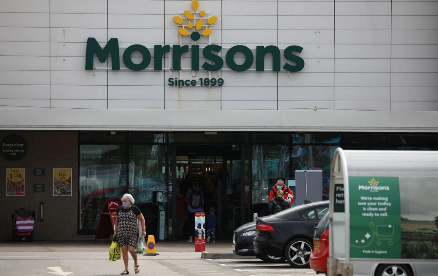 image Revised offer for British supermarket group Morrisons accepted
