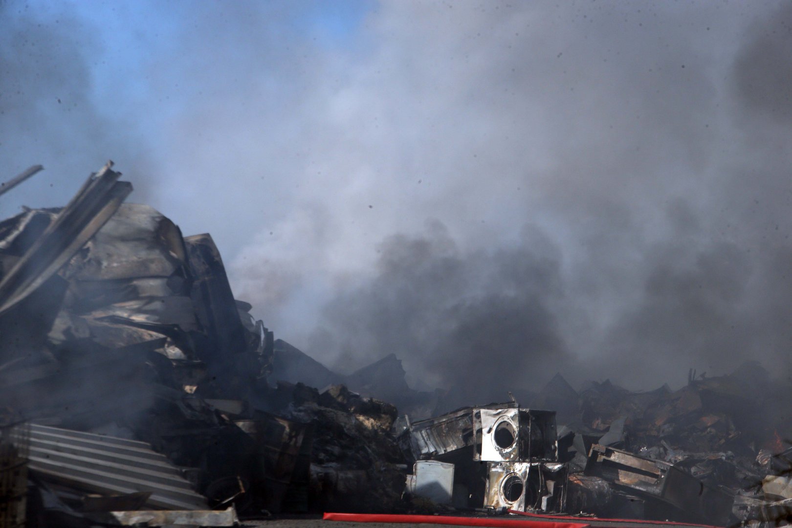 image ‘No health hazard’ from factory fire, officials assure