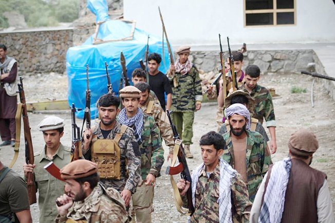 image Fresh fighting in final anti-Taliban stonghold