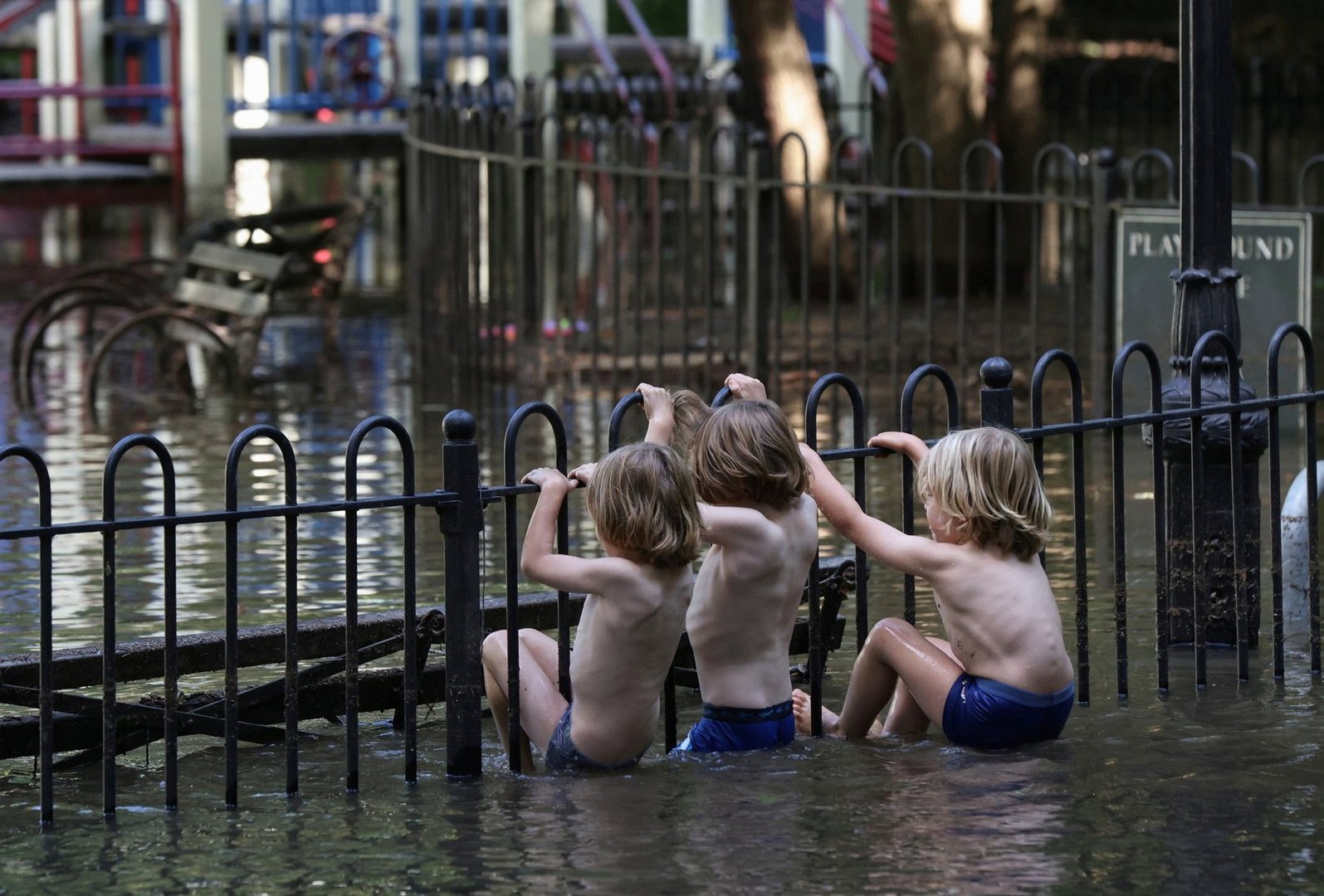 image Dozens die after Ida batters Northeast