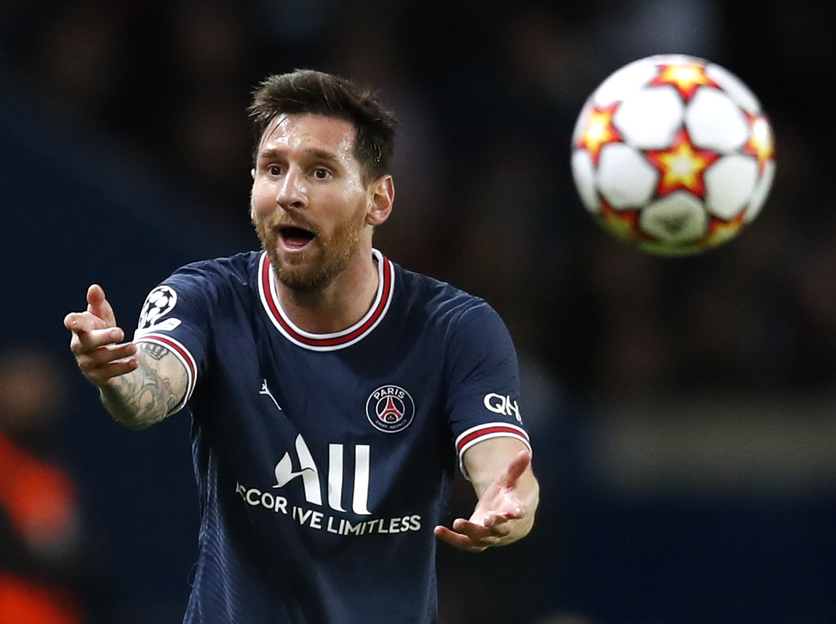 cover Messi scores maiden goal for PSG in 2-0 win over Man City