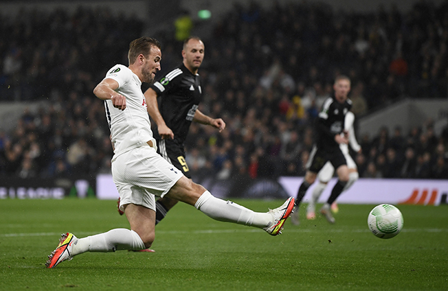 cover Kane hopes hat-trick in Europe sparks goal rush in Premier League