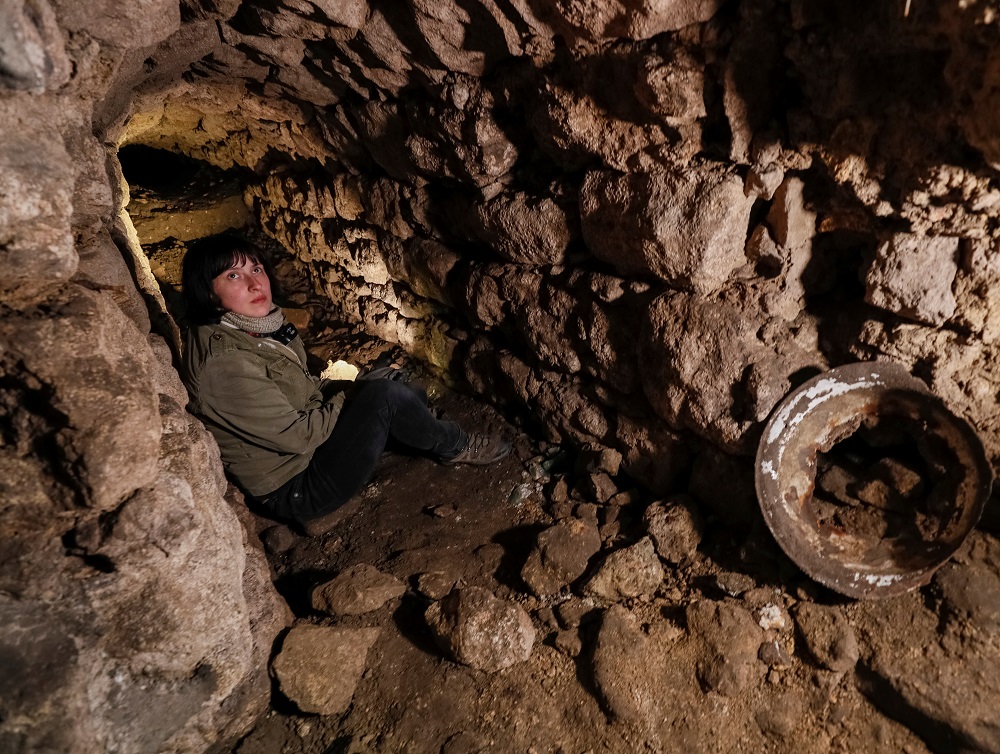 image Ukrainians unearth hiding places of Jews in city sewers during Nazi Holocaust