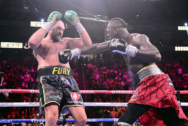 image Proud Wilder congratulates Fury for first time since defeat