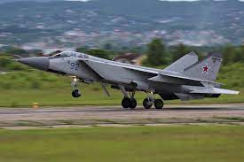 image Russia scrambles fighter jet to escort U.S. military plane