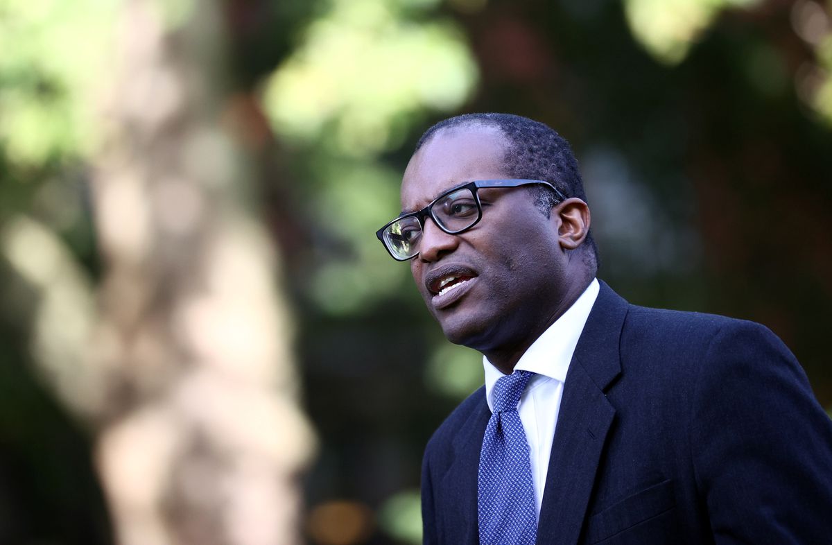 image UK business minister defends wages stance, says BoE can handle inflation