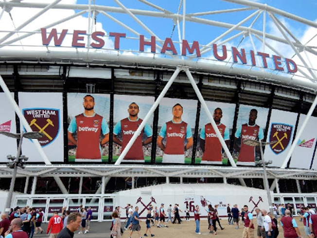 image West Ham get green light for London Stadium expansion
