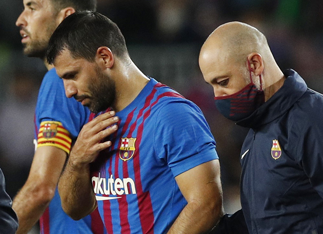 cover Aguero plays down retirement rumours after health scare