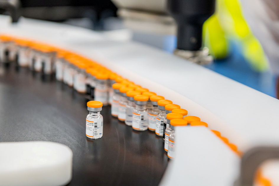 image US starts vaccinating its children