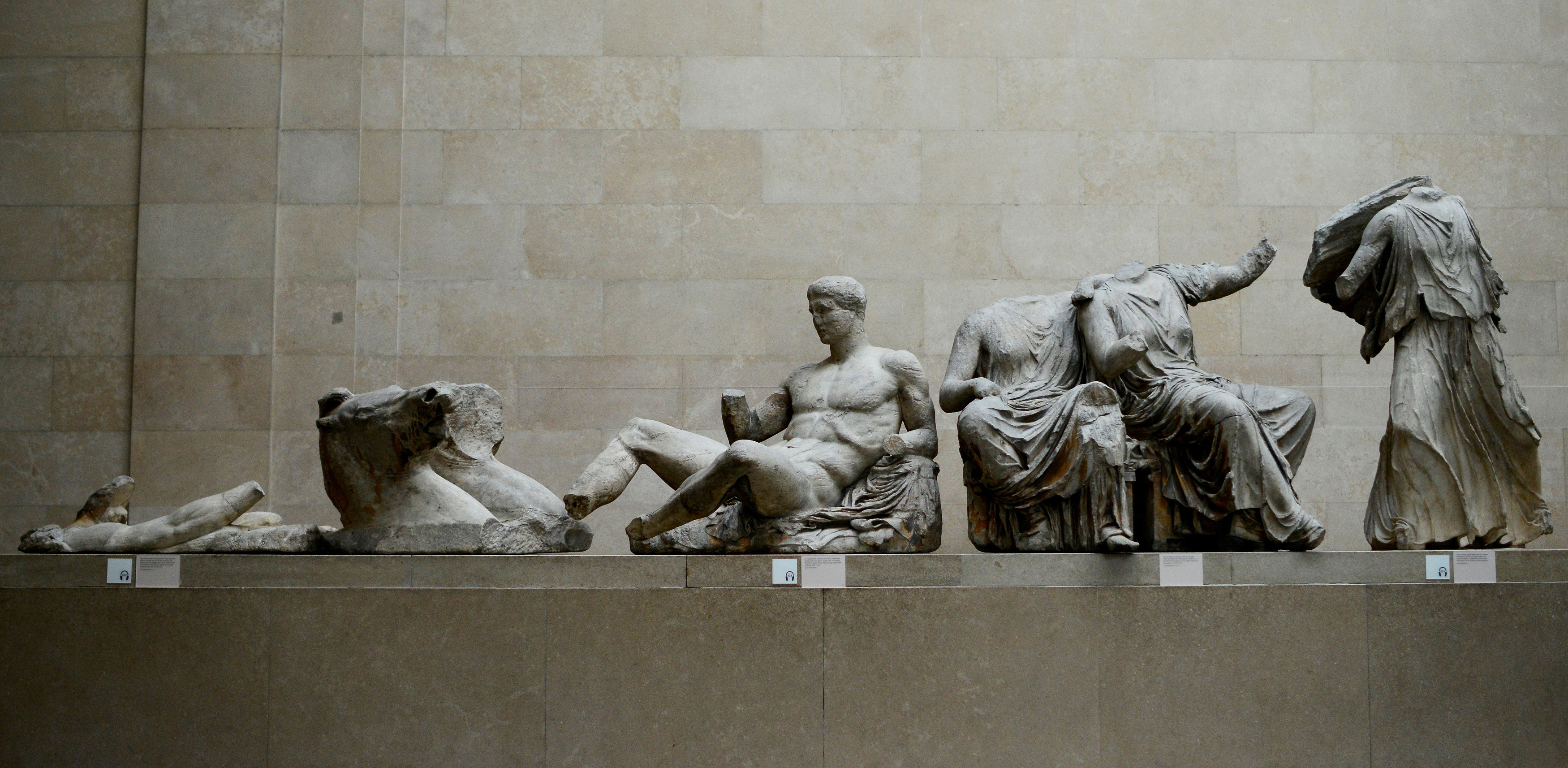 cover Greece wants dialogue with UK for return of Parthenon sculptures