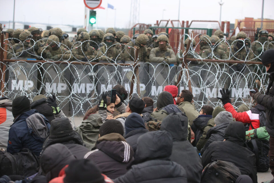 migrant crisis on the belarusian polish border