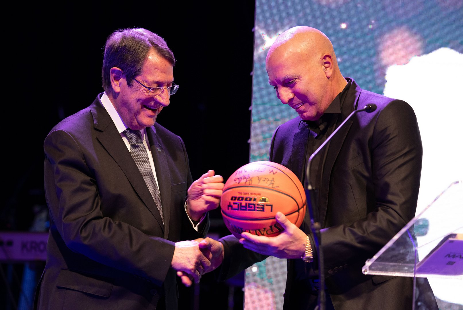 image Lifetime achievement award for Greek basketball legend Galis