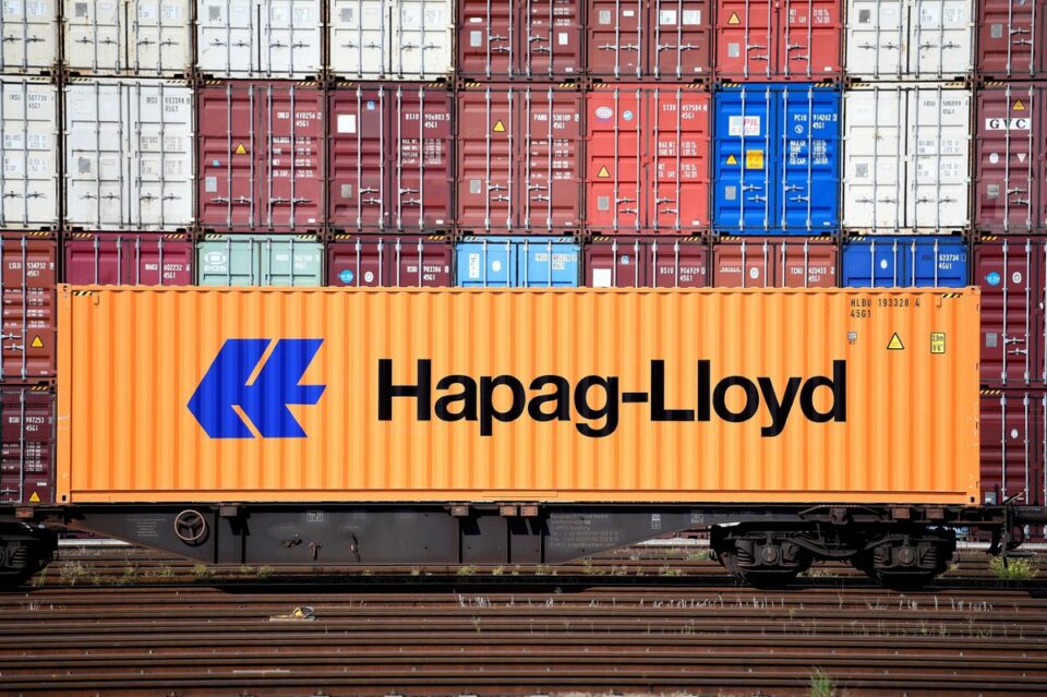 hapag lloyg shipping logistics supply chain ports maritime