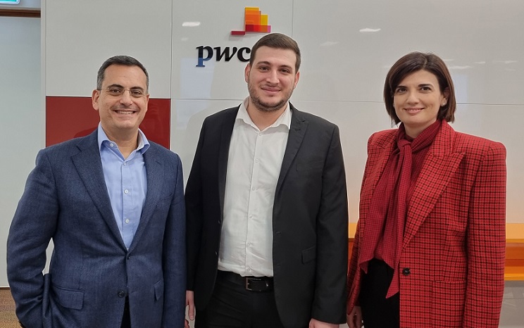 image PwC trainee achieves highest ICAEW exam score worldwide