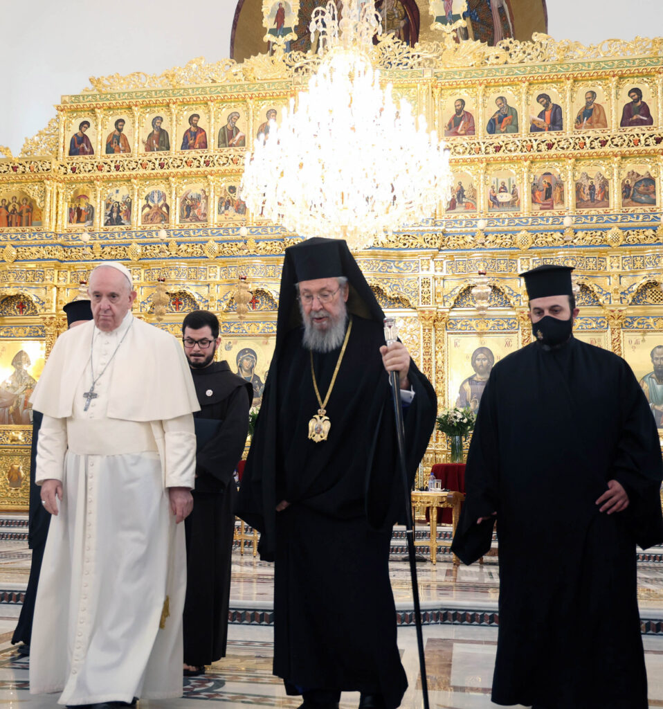 Πάπας Φραγκίσκος – Ιερά Σύνοδος //