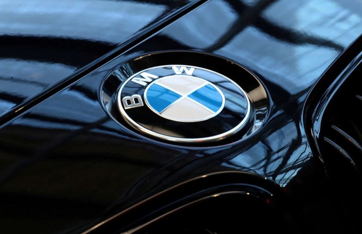 image BMW hits 1 mln EV sales, targets 2 mln fully electric sales by 2025