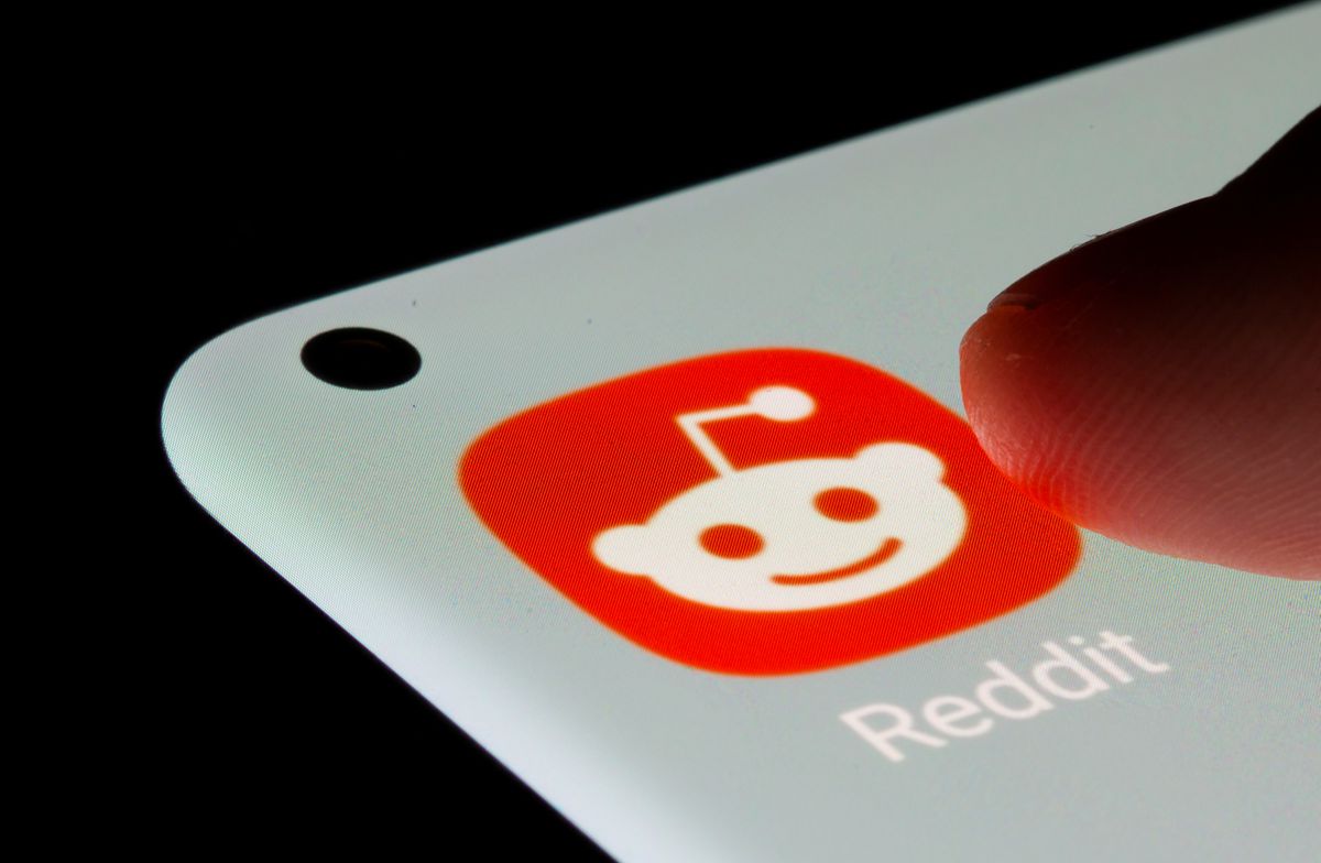 image Reddit to lay off about 5 per cent of its workforce
