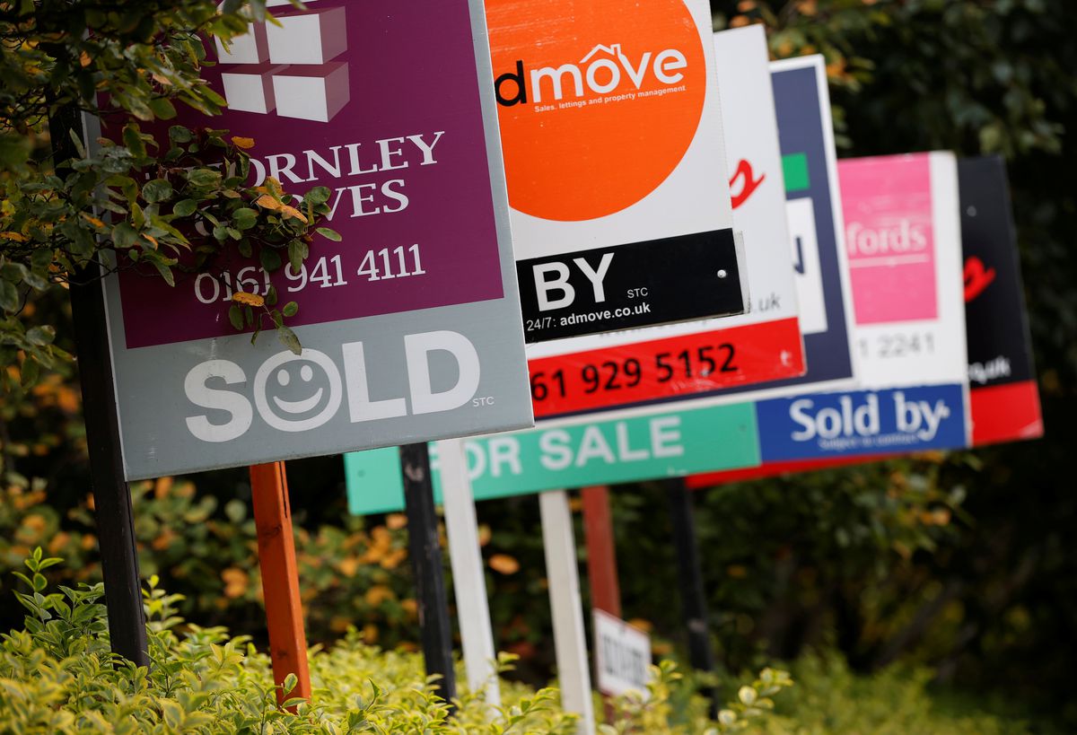 image UK house price growth hits 15-year high