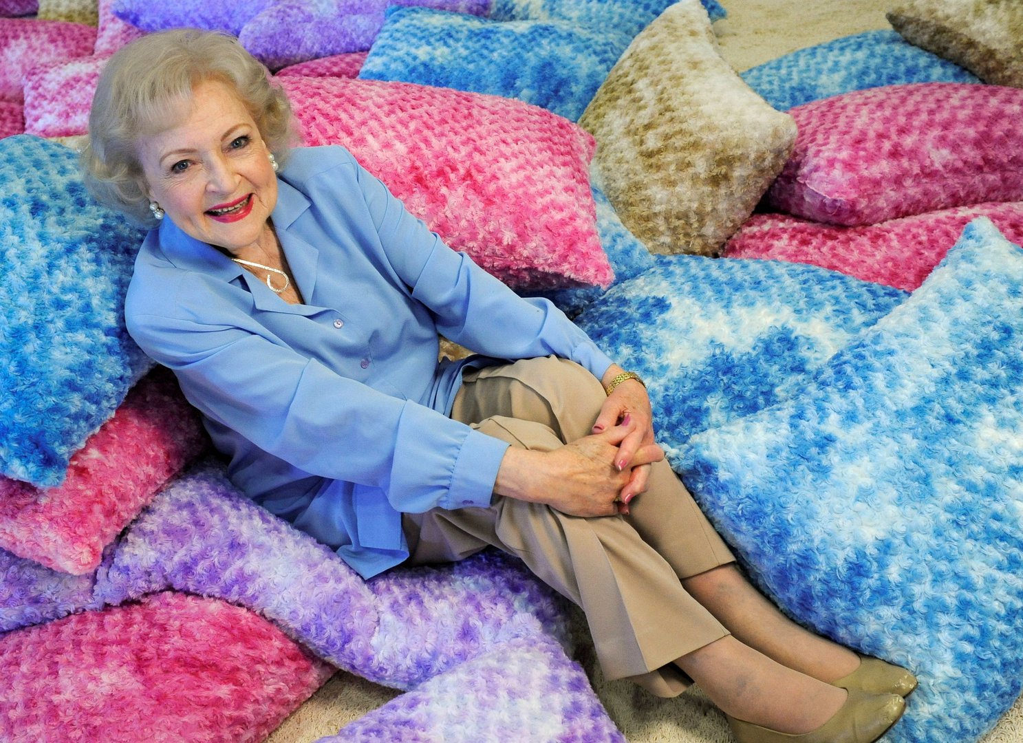 image Betty White, working actress into her 90s, dies just shy of her 100th birthday