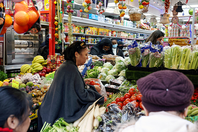 image UK sees highest inflation since 1992, pressuring BoE and households