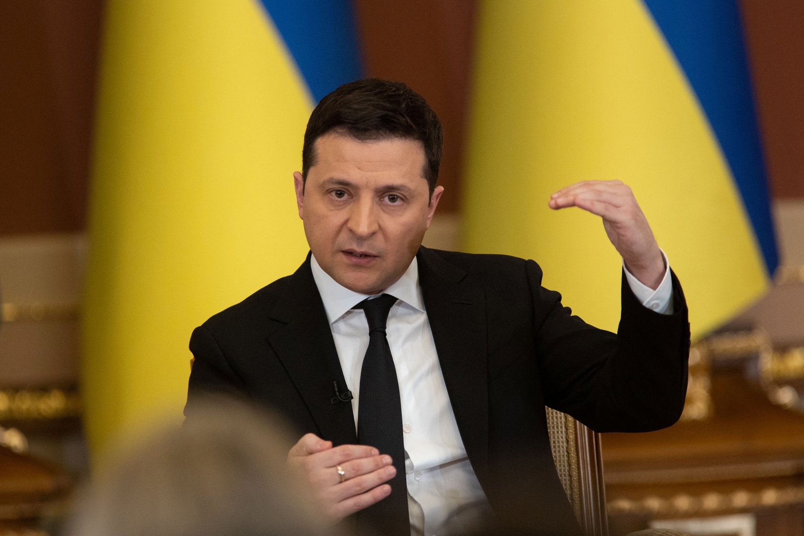 image Ukraine&#8217;s president lashes out at too much &#8216;panic&#8217; over Russia tensions