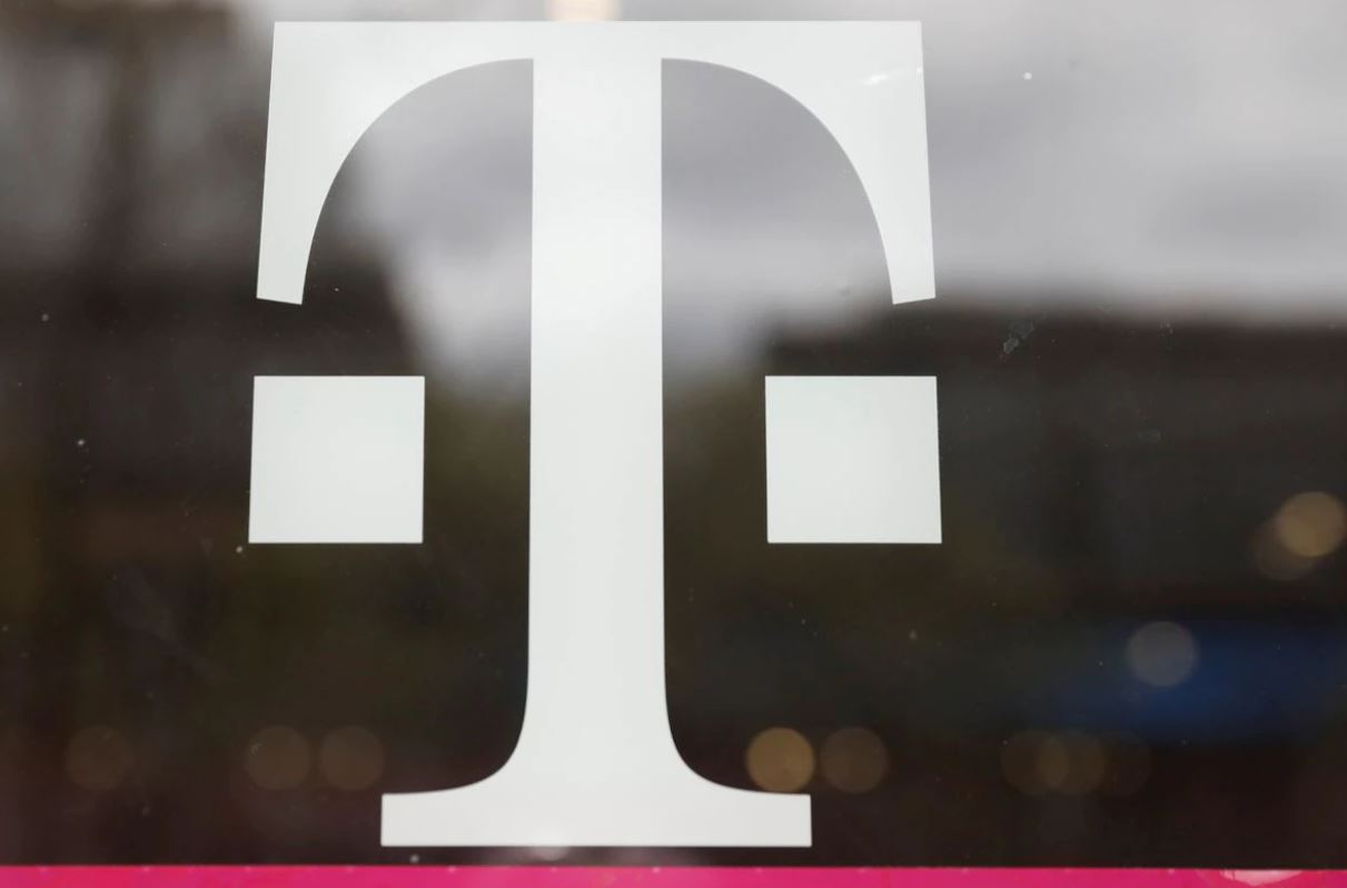 image T-Mobile to terminate corporate employees who aren&#8217;t vaccinated by April