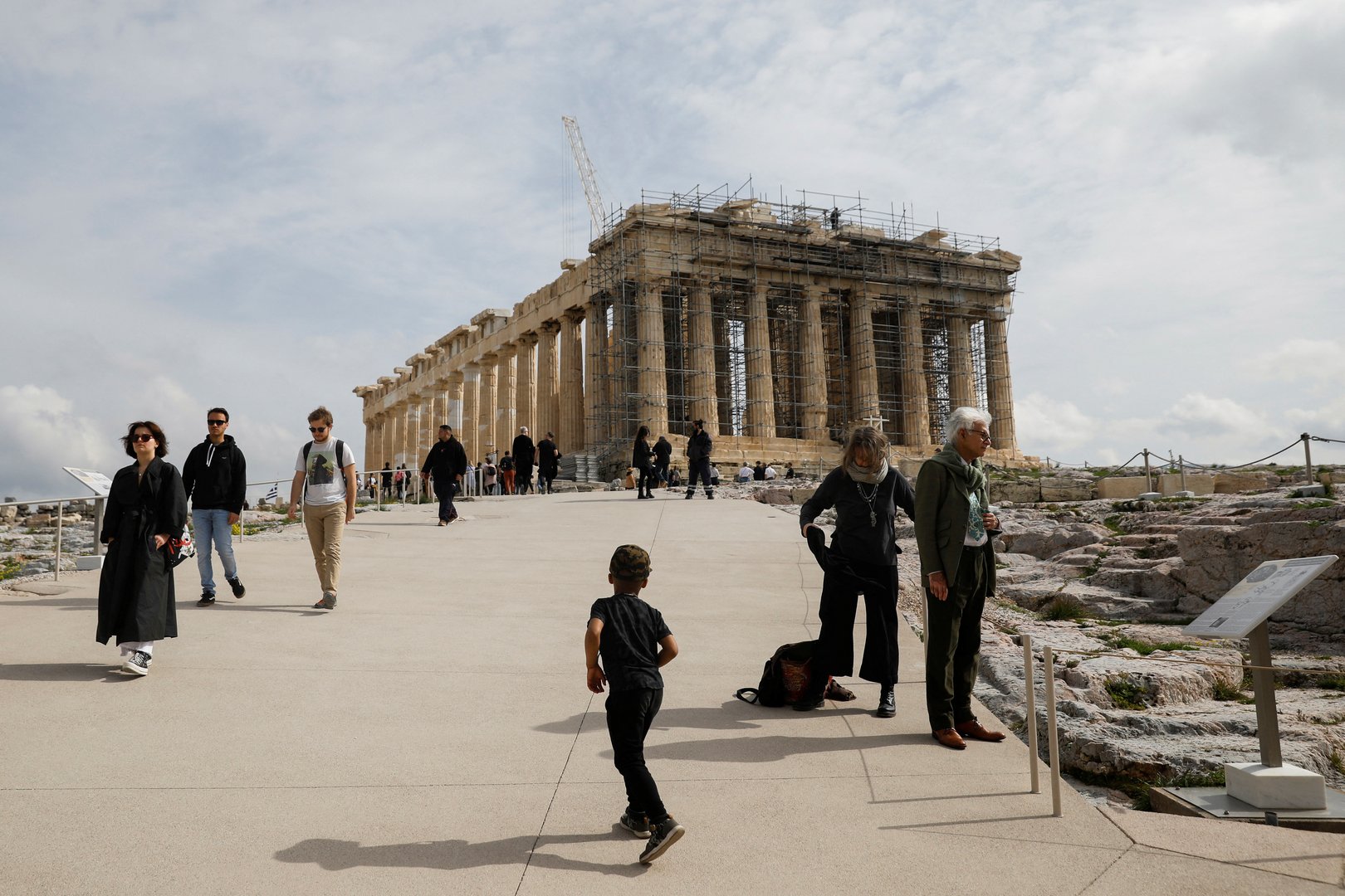 image Greece kicks off tourist season early to meet &#8216;great demand&#8217;