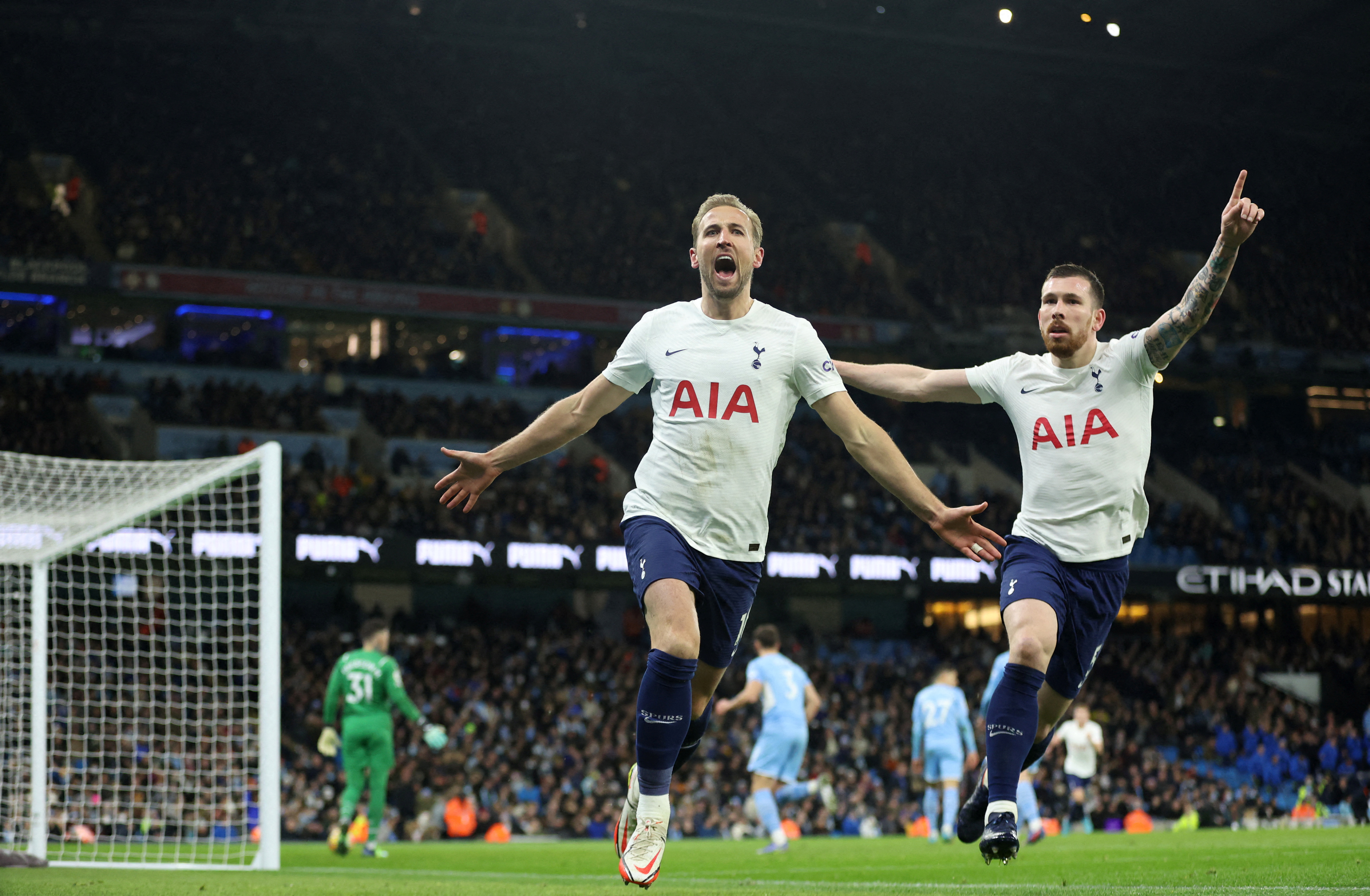 image Kane haunts City as Liverpool close in – 5 things we learned in Premier League