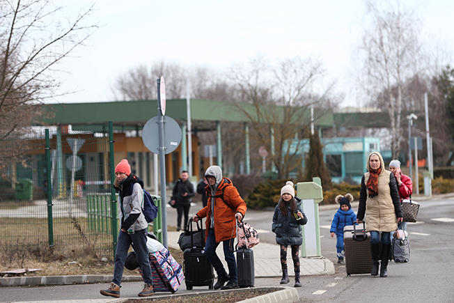 refugees fleeing from ukraine arrive in hungary