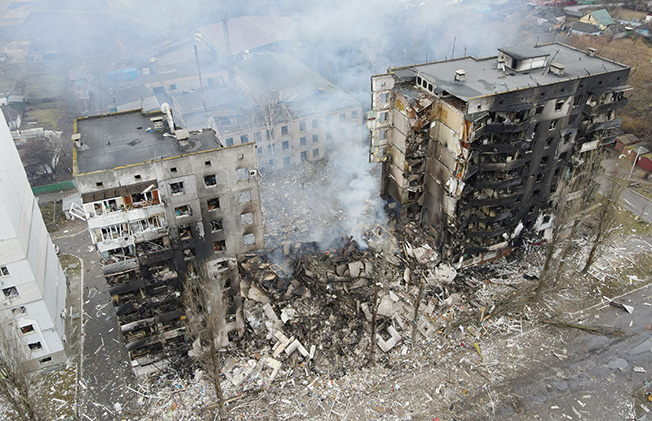 image Ukraine, Russia agree on need for evacuation corridors as war rages (Update 4)
