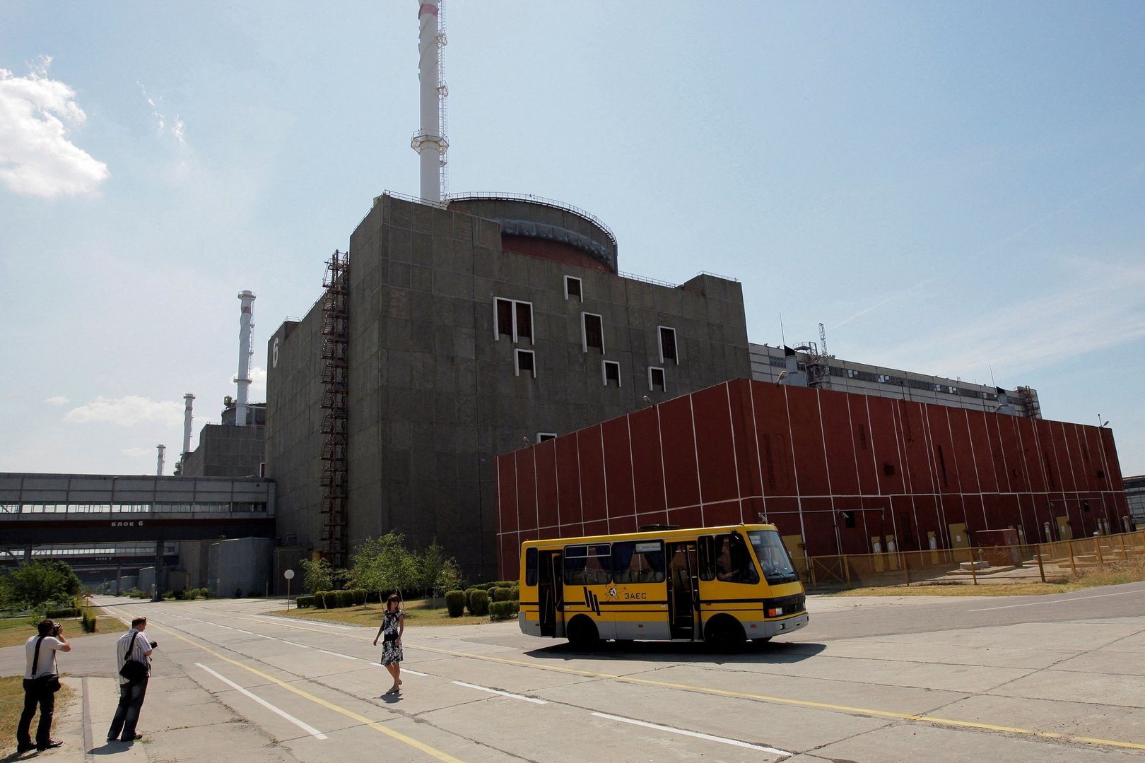 image Russian-held nuclear plant faces critical shortage of spare parts, says Kyiv
