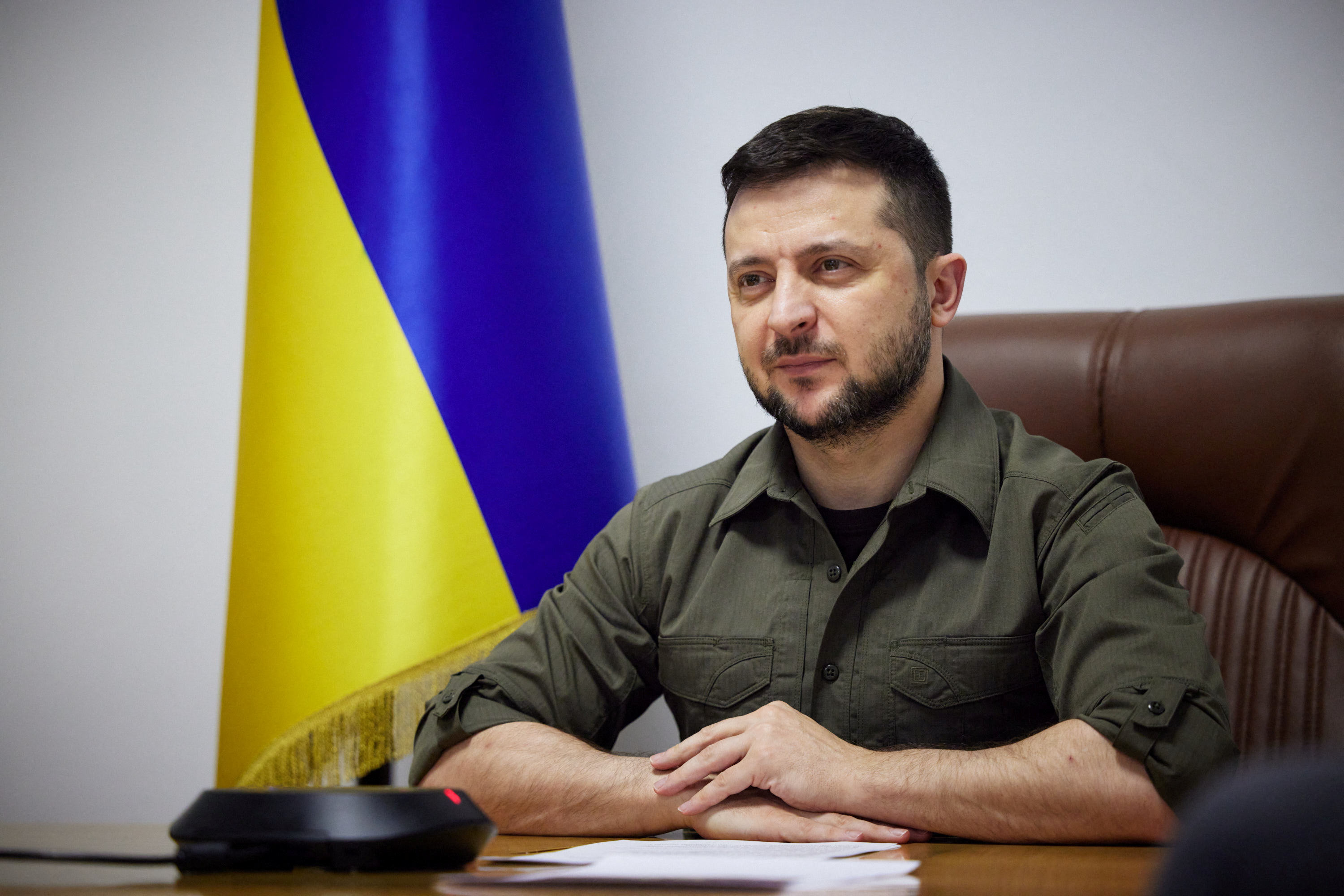 cover Ukraine&#8217;s leader says &#8216;nothing left&#8217; of Mariupol, Kherson also facing humanitarian disaster