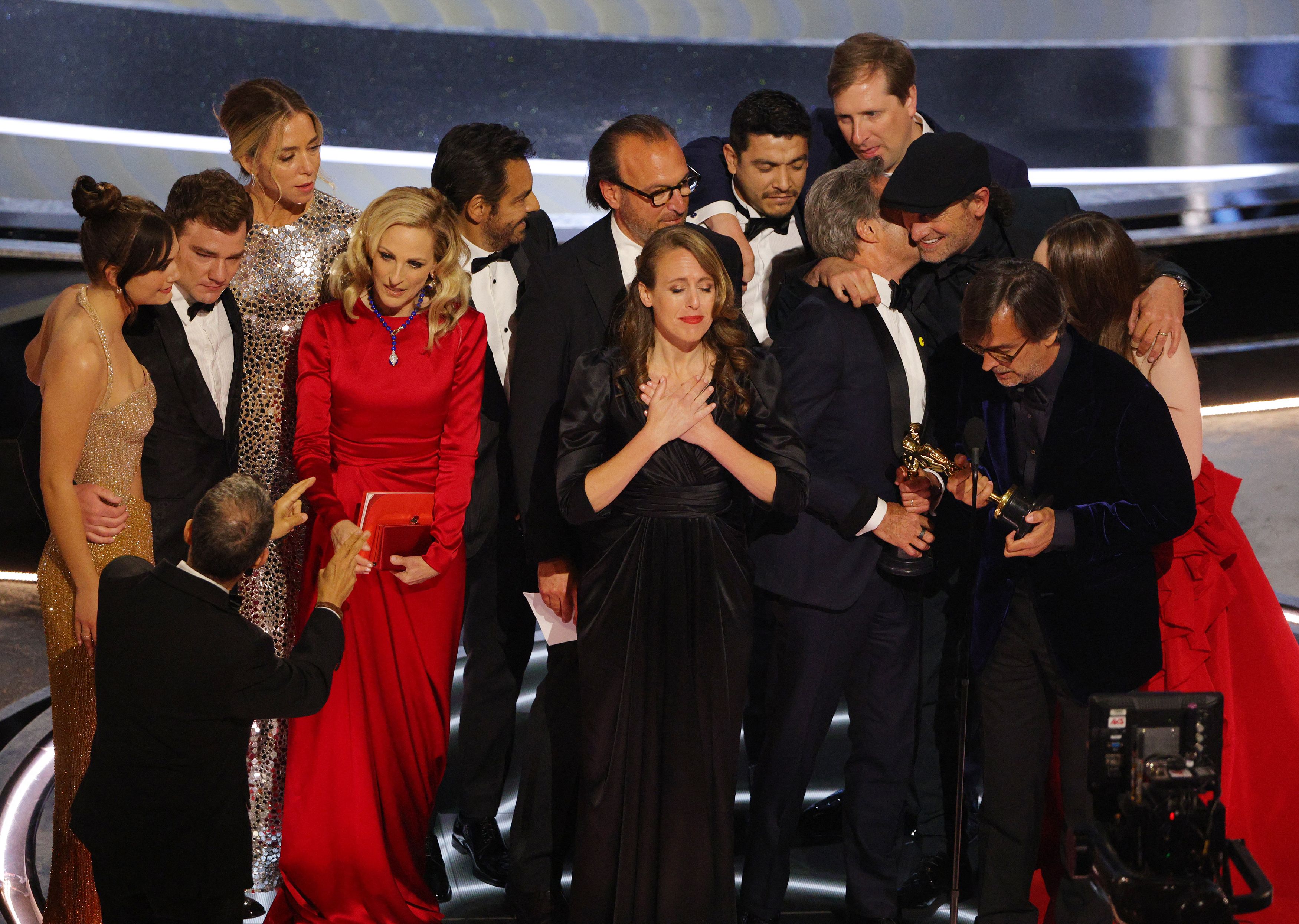 image &#8216;CODA&#8217; wins best picture in a streaming first at the Oscars