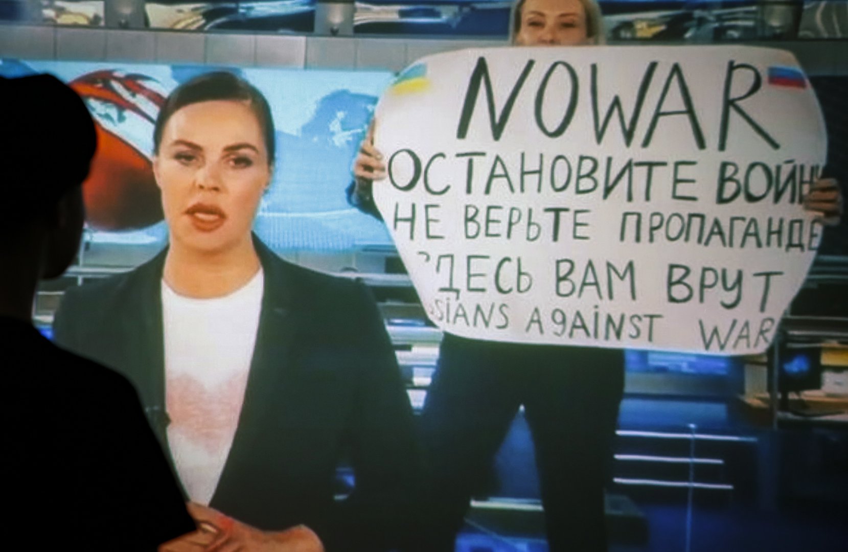 image Court slaps fine on Russian woman after on-air TV protest