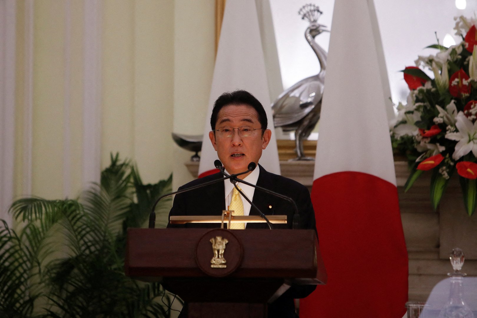 image Japan&#8217;s PM tells South Koreans his &#8216;heart hurts&#8217; over pain caused by occupation