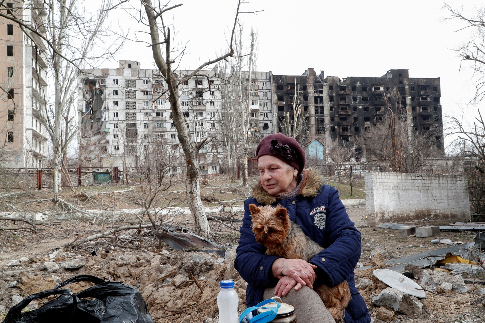 image Red Cross trying again to escort evacuation convoy out of Ukraine’s Mariupol