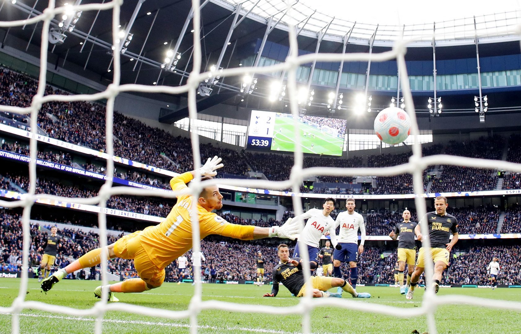 cover Five-star Spurs hammer Newcastle to move into top four, West Ham sink Everton