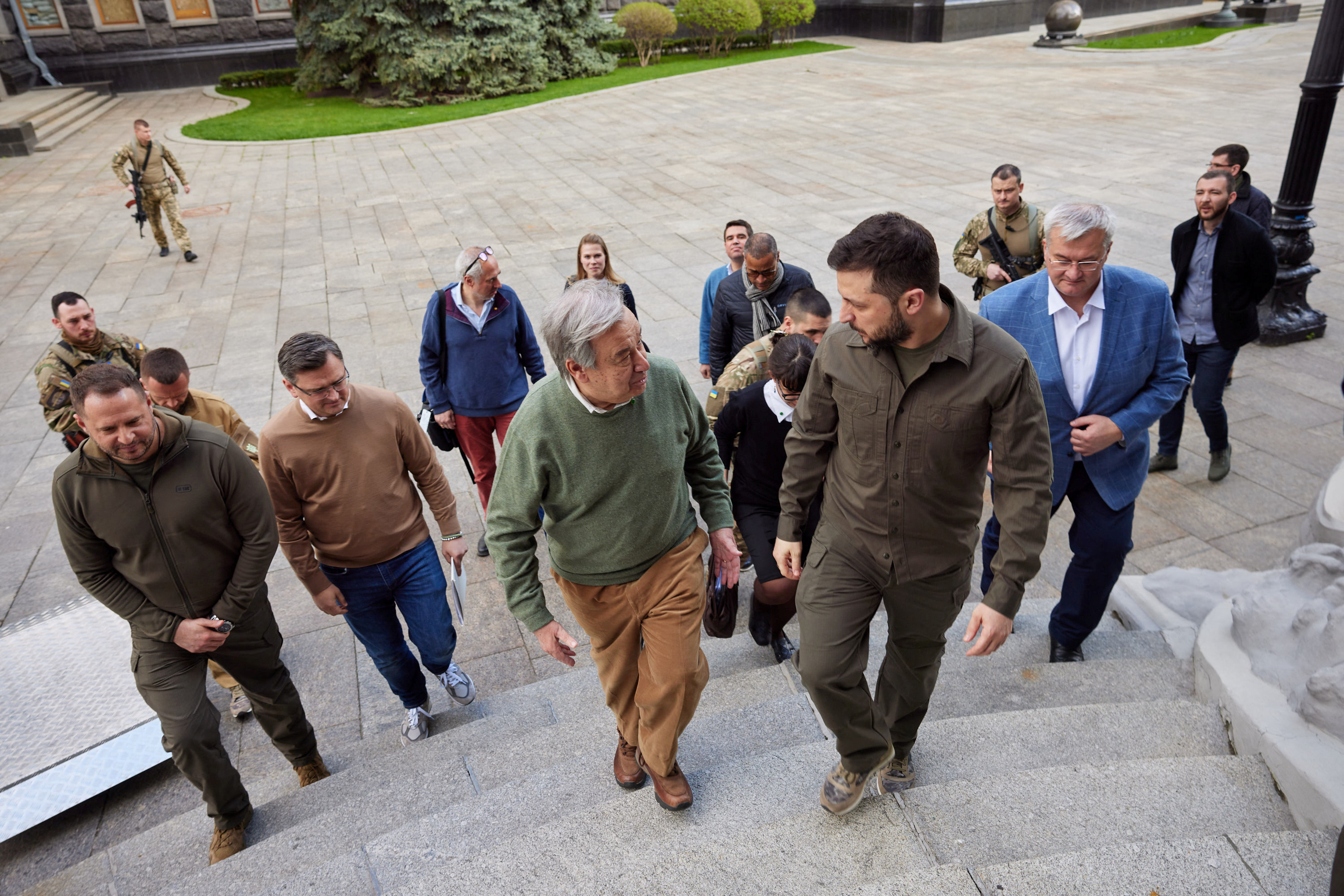 image Guterres calls for escape route from Mariupol &#8216;apocalypse&#8217;