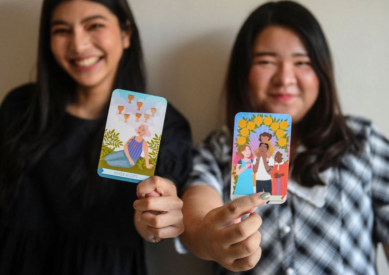 image COVID to crypto-amulets: young Thais seek fortune-telling upgrades