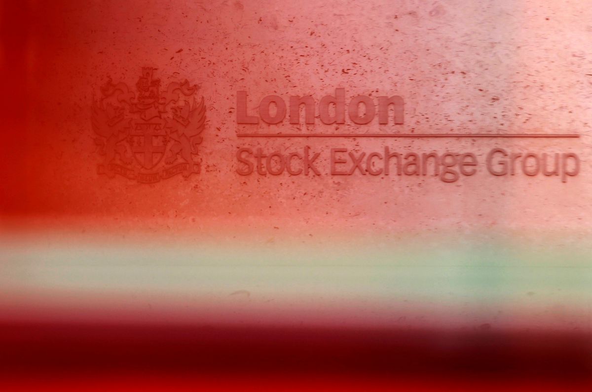 image UK shares end higher for third straight day after Hunt&#8217;s policy U-turn