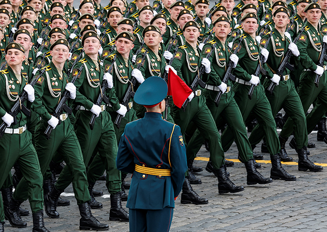 image Russian parliament scraps age limit for army recruits