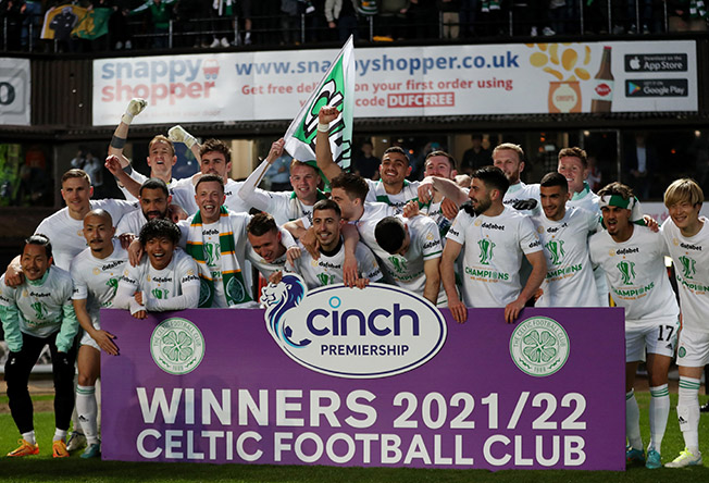 image Celtic players saluted after ‘amazing’ title triumph