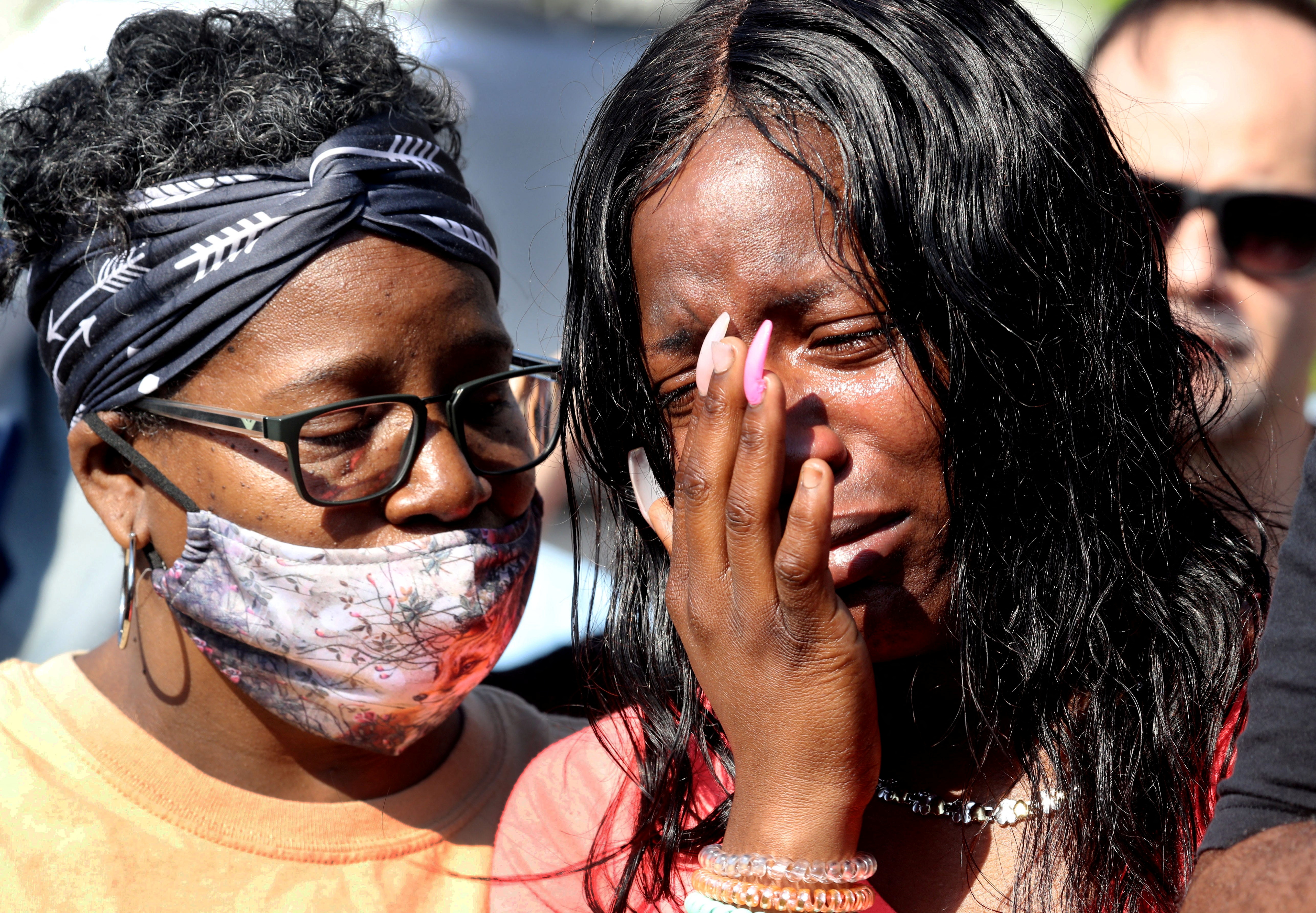 image After New York supermarket massacre, investigators look for missed warning signs (Updated)