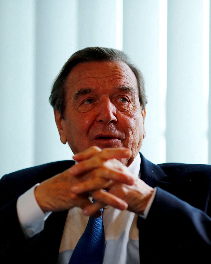 image Russia&#8217;s Rosneft says German ex-chancellor Schroeder quits board
