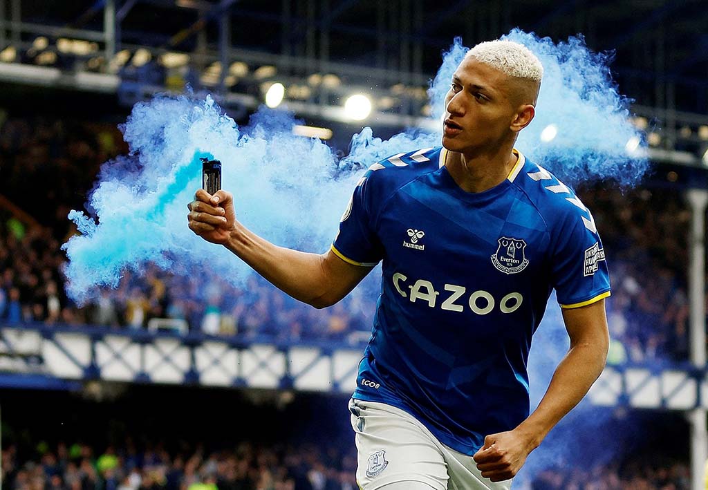 image Richarlison nets winner as desperate Everton beat Chelsea