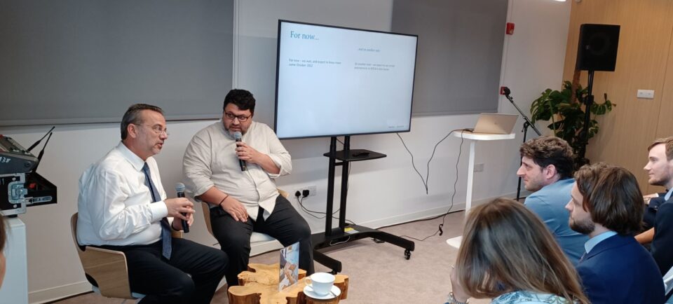 Deputy Minister for Research, Innovation and Digital Policy Kyriacos Kokkinos on Tuesday afternoon engaged with the local fintech community, during an event on digital assets, entrepreneurship and financial technology.
