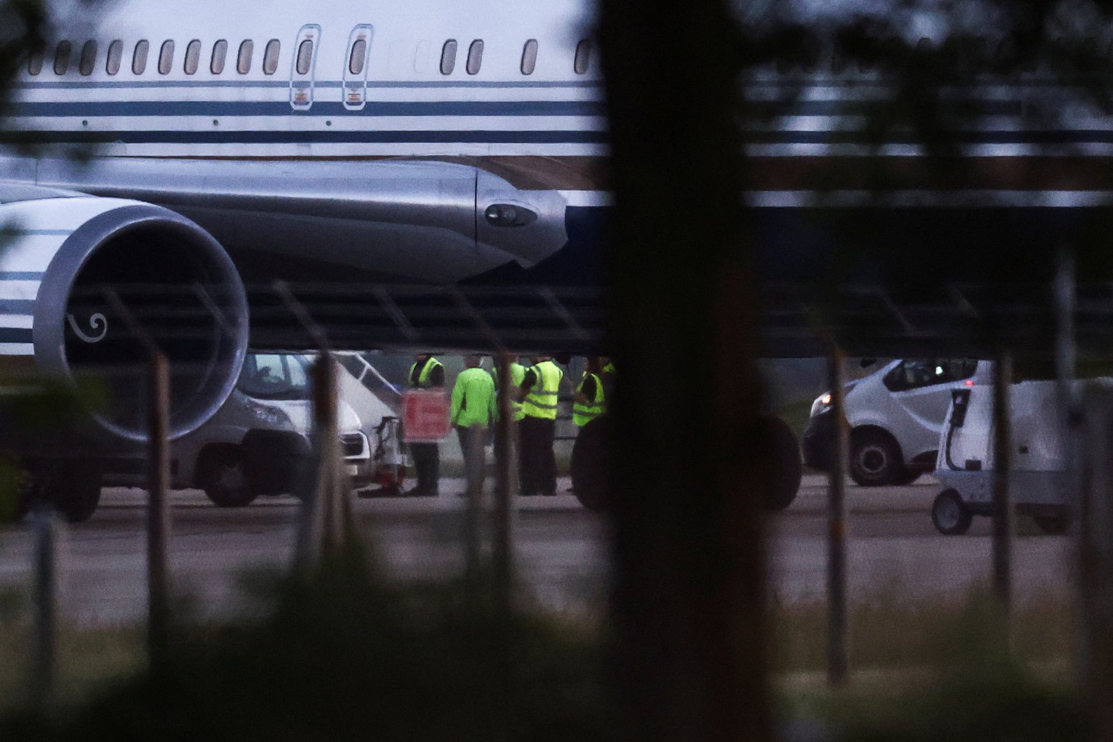image UK migrant flight to Rwanda grounded as European Court steps in