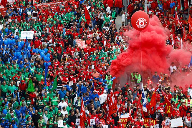 image Brussels at near-standstill as cost-of-living march draws 70,000