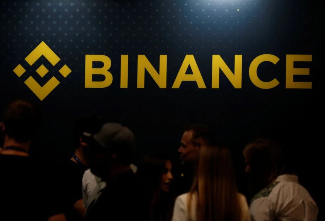 image Binance US exchange sued by crypto investor over stablecoin collapse
