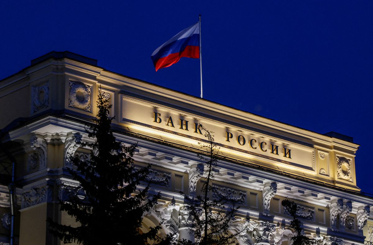 image Russian central bank plays down role of dollar and euro at home and globally